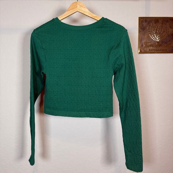 Women's Target Joy Lab Cropped Green Long Sleeve Athletic Wear Top Size Small - Picture 6 of 7